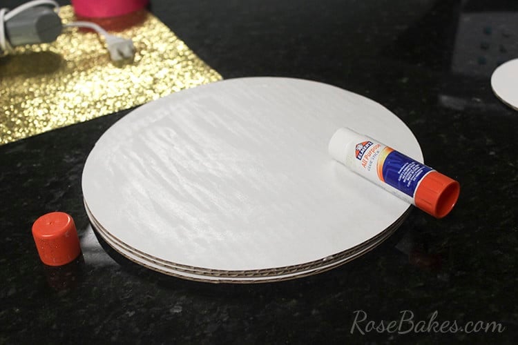 How To Cover a Cake Board in Glitter Paper 03