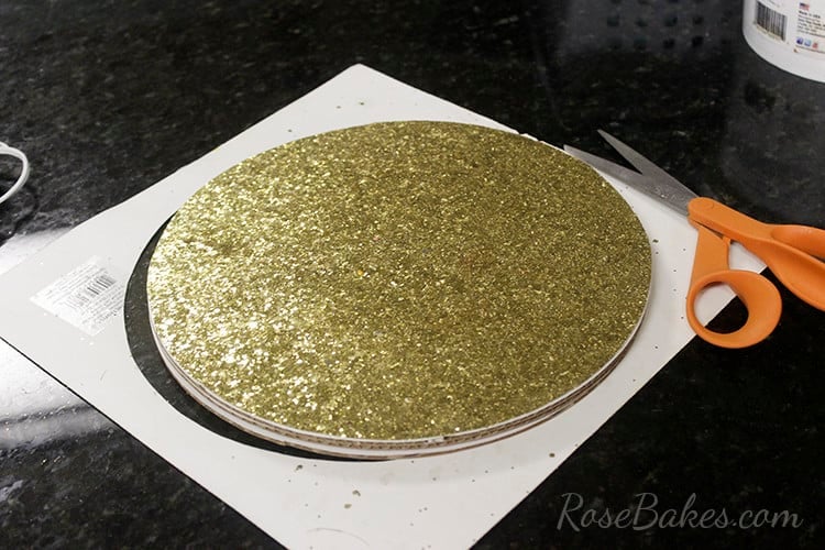 How To Cover a Cake Board in Glitter Paper 08